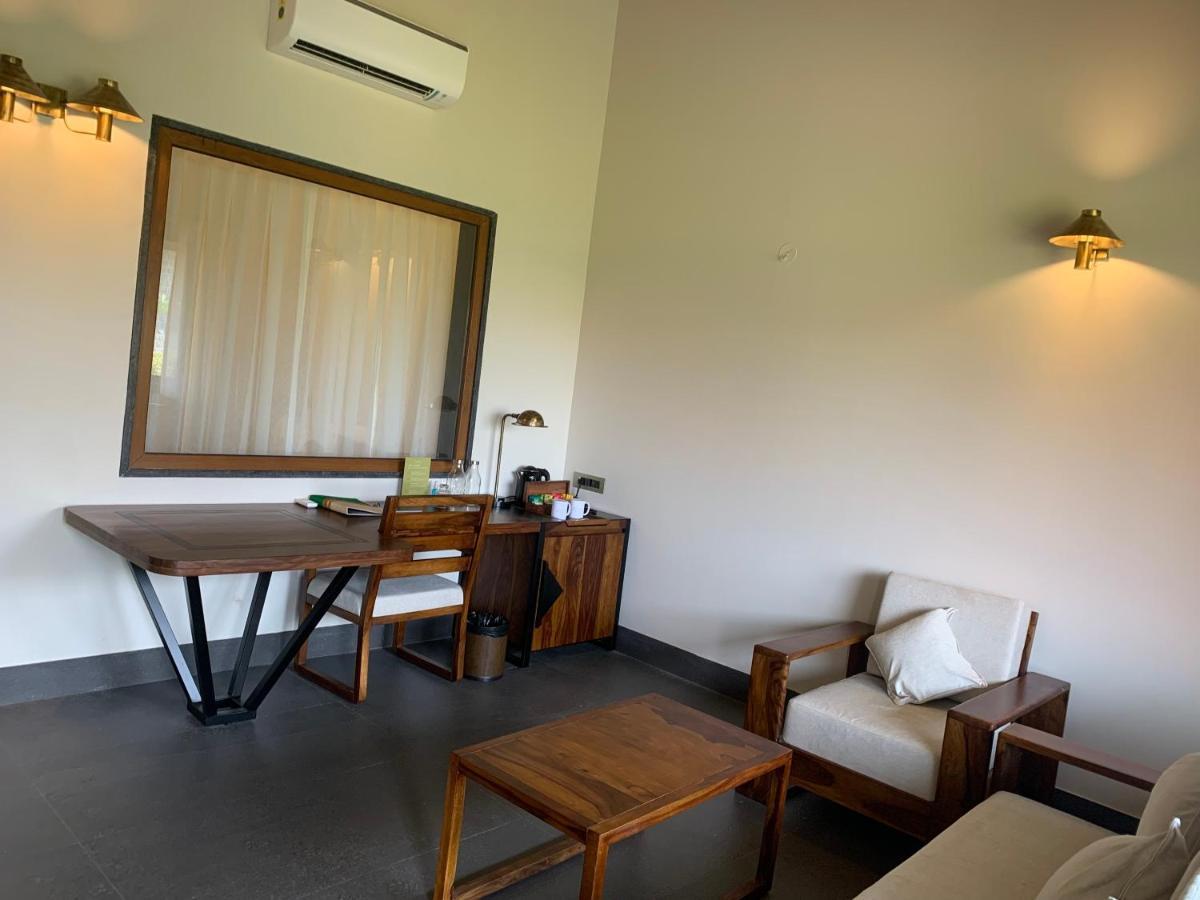 Viveda Wellness Resort Nashik Exterior foto